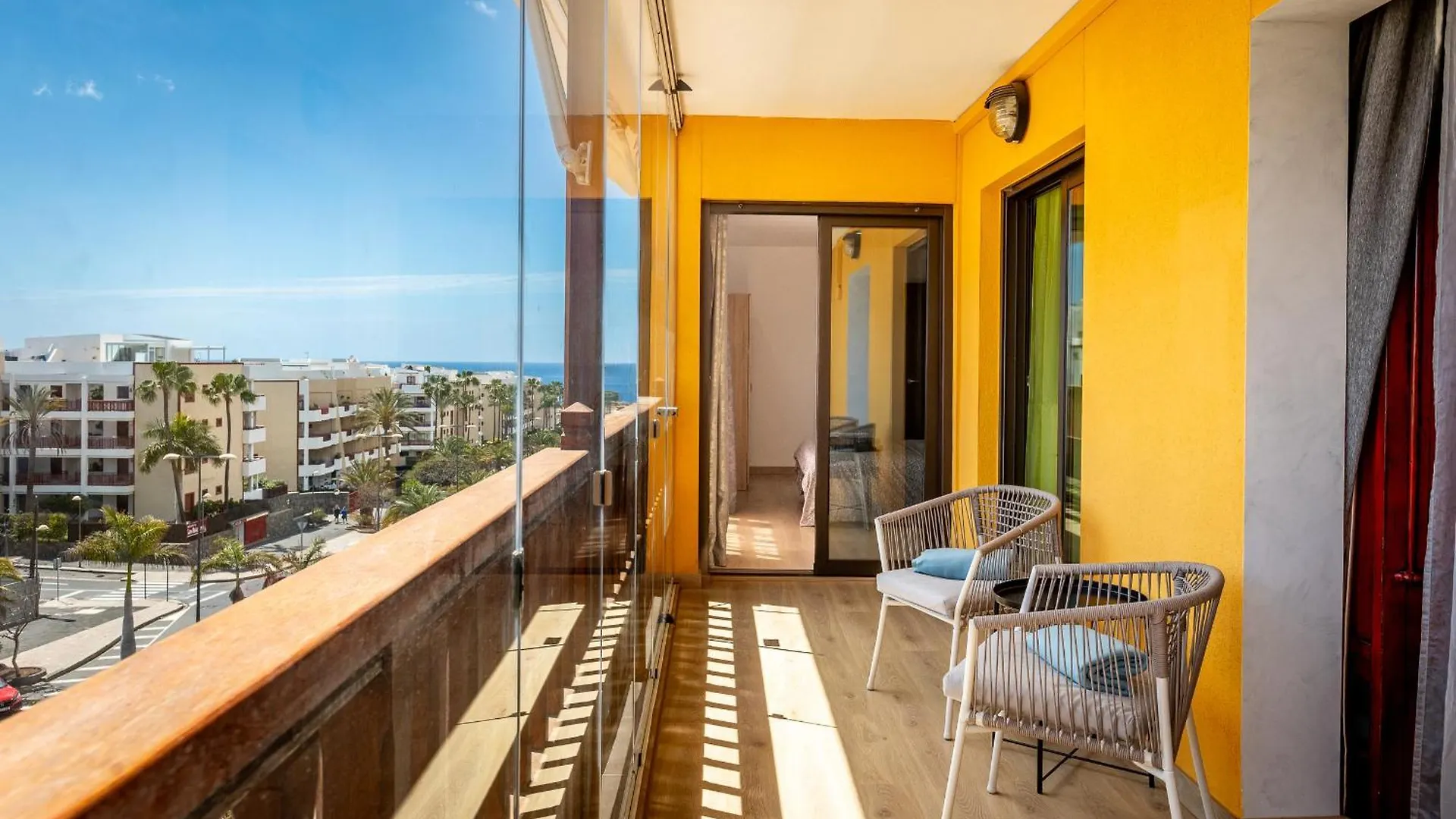 Sunset Palm Mar - Family Friendly Suites Palm-mar