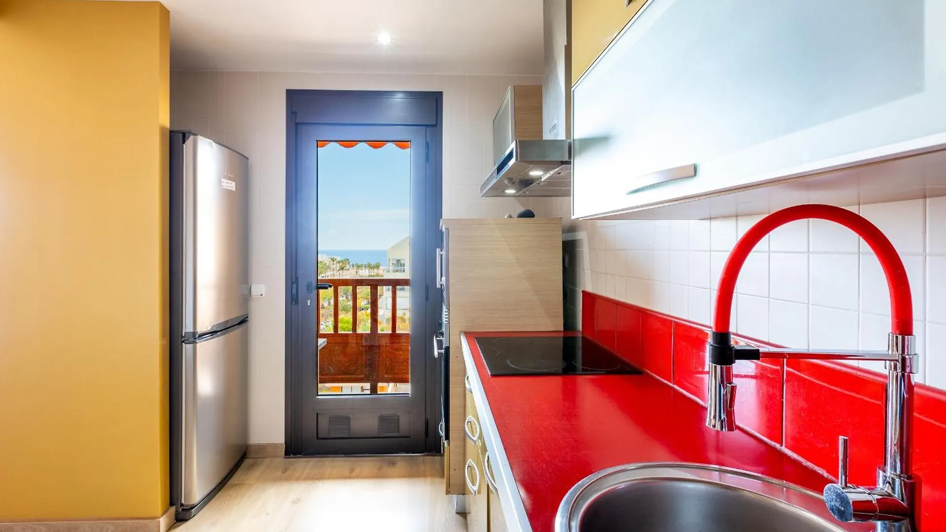 Apartment Sunset Palm Mar - Family Friendly Suites Spain