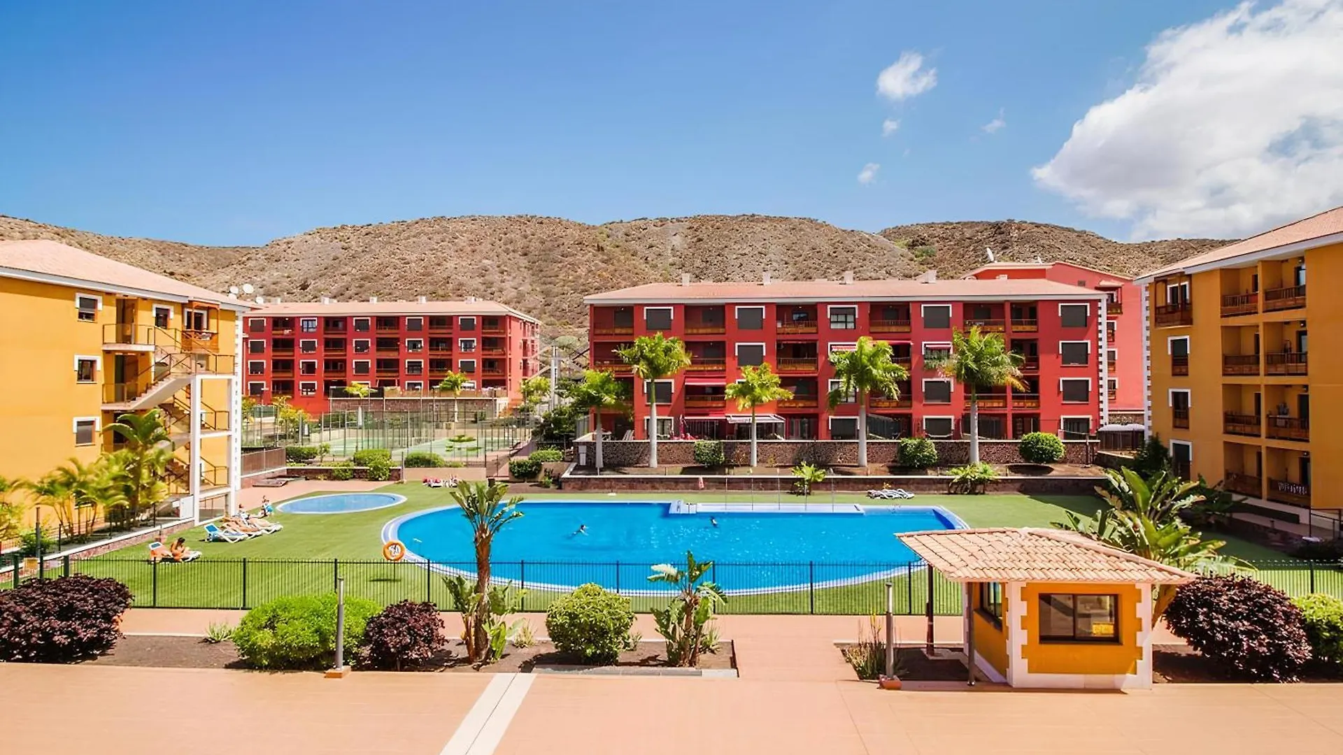 Sunset Palm Mar - Family Friendly Suites contacts